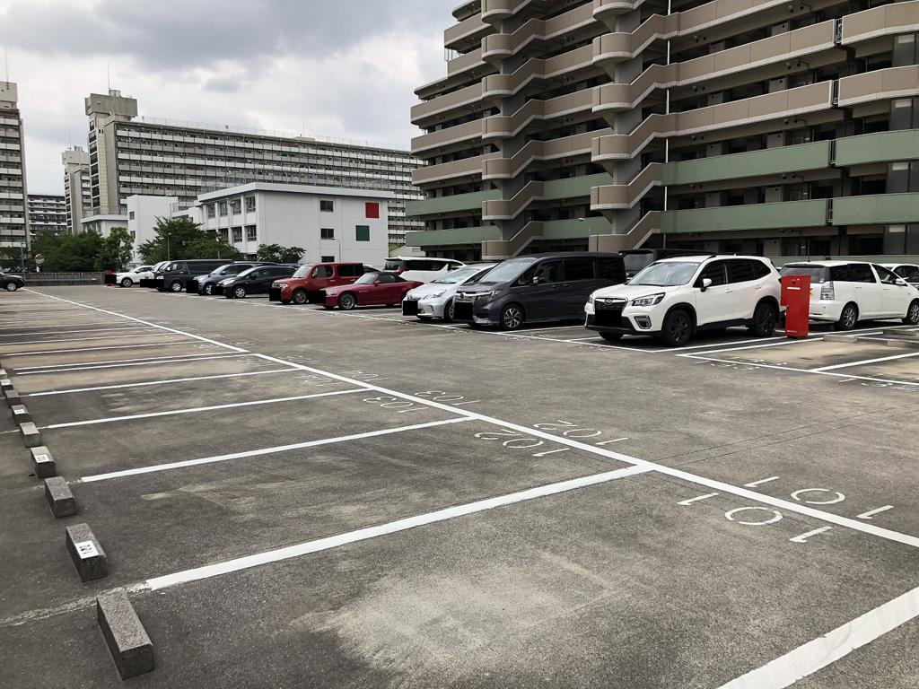 コスモ王子ガーデンズ駐車場｜ 月極駐車場ナビ