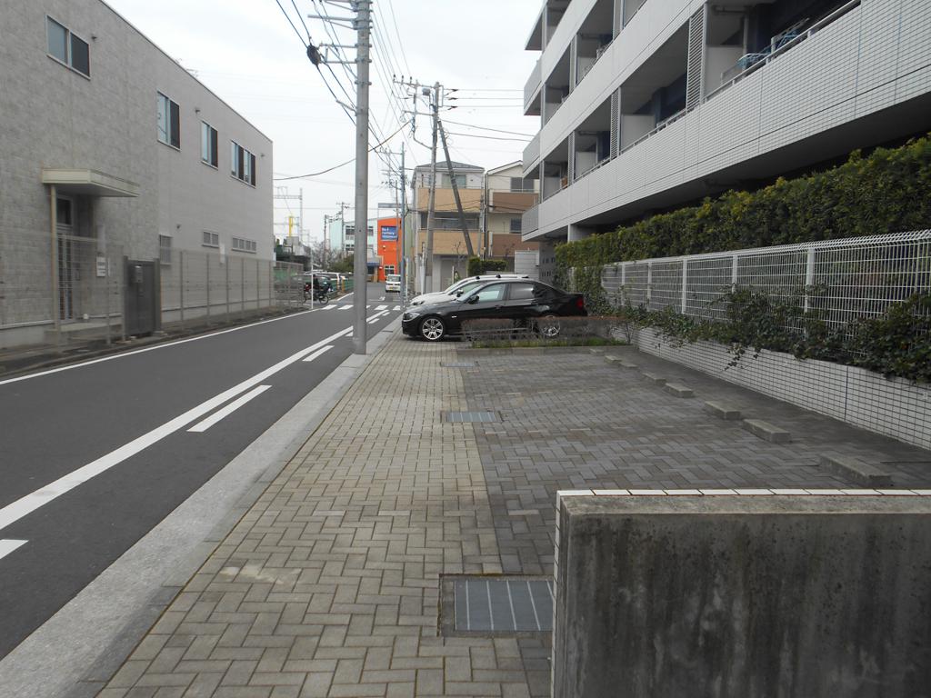 カスタリア鶴見駐車場｜ 月極駐車場ナビ