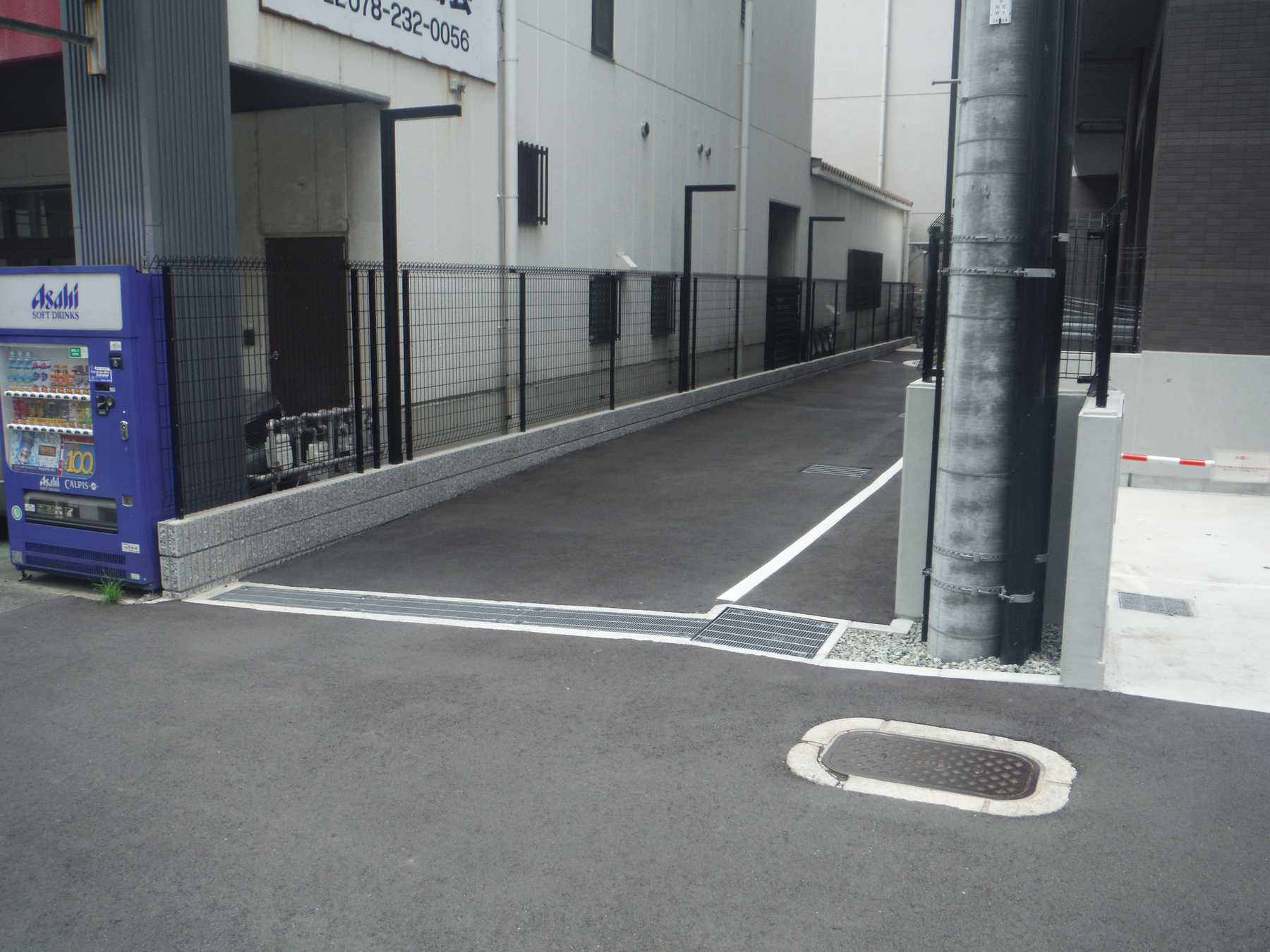 SRESIDENCE神戸磯上通駐車場｜ 月極駐車場ナビ